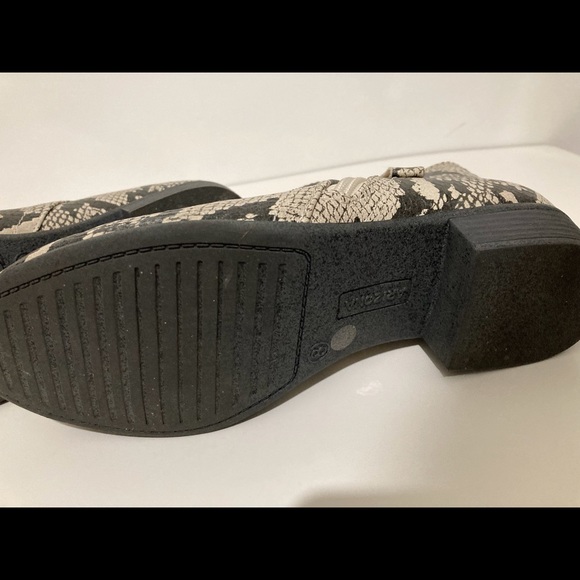 Arizona Jean Compan Snakeskin Boots Size 8 - Picture 6 of 8